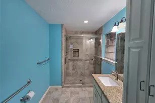 1169 E Kyle Rd, Clute, TX 77531 - Photo 19