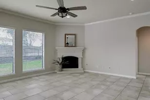 13301 Ravenlake Dr, Pearland, TX 77584 - Photo 15