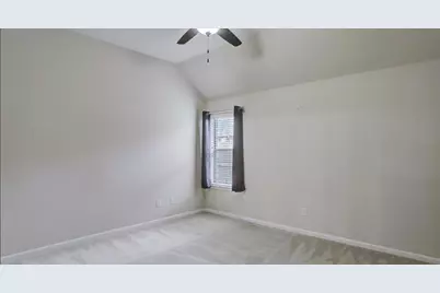 13301 Ravenlake Drive, Pearland, TX 77584 - Photo 25
