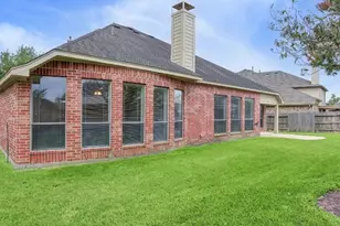 13301 Ravenlake Dr, Pearland, TX 77584 - Photo 29
