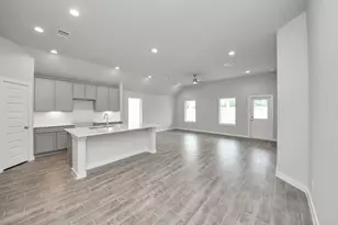 11903 Royal Willow Ln, Houston, TX 77066 - Photo 5