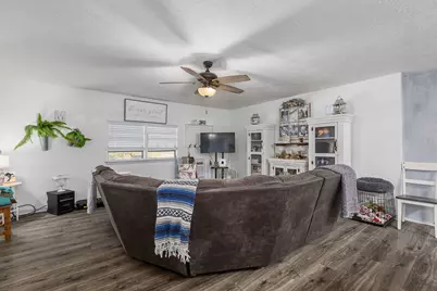 688 County Road 2097, Liberty, TX 77575 - Photo 9