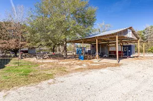 688 Co Rd 2097, Liberty, TX 77575 - Photo 33