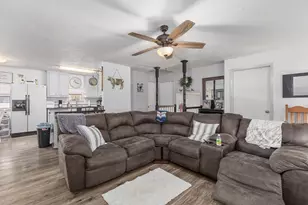 688 Co Rd 2097, Liberty, TX 77575 - Photo 11