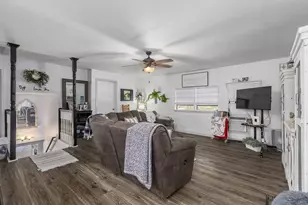 688 Co Rd 2097, Liberty, TX 77575 - Photo 11