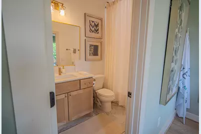 1715 Bologna Lane, Houston, TX 77055 - Photo 15