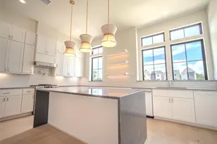 1715 Bologna Ln, Houston, TX 77055 - Photo 5