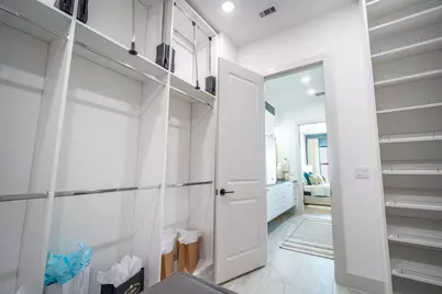 1715 Bologna Lane, Houston, TX 77055 - Photo 29