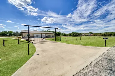 5792 Andert Road, Bryan, TX 77808 - Photo 7