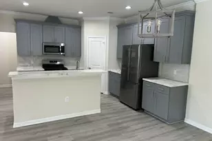 9650 Champion Heavens Dr, Spring, TX 77379 - Photo 3