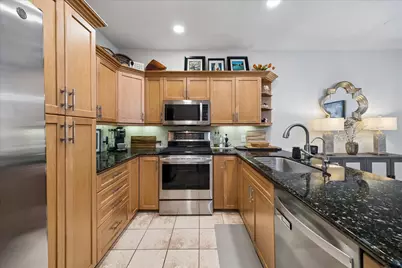 11711 Memorial Drive #258, Houston, TX 77024 - Photo 7