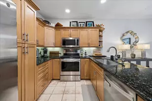 11711 Memorial Dr, Houston, TX 77024 - Photo 7