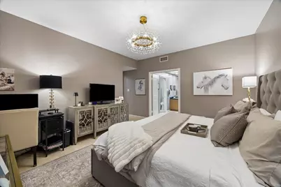 11711 Memorial Drive #258, Houston, TX 77024 - Photo 9