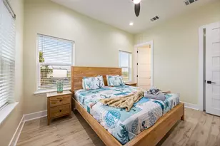 11207 Schwartz Dr, Galveston, TX 77554 - Photo 21