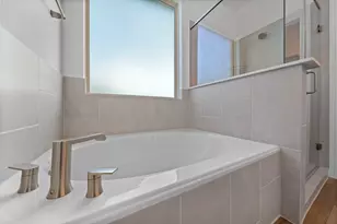 5238 Oakland Blf Ln, Richmond, TX 77469 - Photo 15