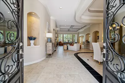 11914 Legend Manor Drive, Houston, TX 77082 - Photo 5