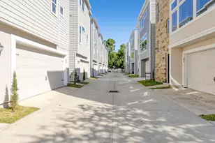 6725 St Augustine St, Houston, TX 77021 - Photo 27