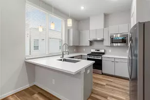 606 Thornton Rd, Houston, TX 77018 - Photo 1