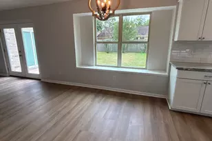 22719 Elkana Deane Ln E, Katy, TX 77449 - Photo 5