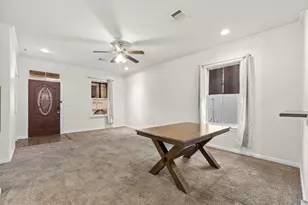 4214 Winnie St, Galveston, TX 77550 - Photo 9