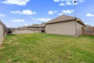 1946 Chief St, Bryan, TX 77807 - Photo 29