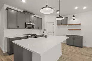 575 Day Sta Dr, Dayton, TX 77535 - Photo 7