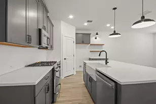 575 Day Sta Dr, Dayton, TX 77535 - Photo 15