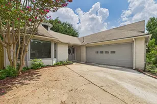 3243 S Greenpark Dr, Houston, TX 77082 - Photo 25