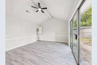 3243 S Greenpark Drive, Houston, TX 77082 - Photo 15