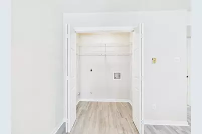 3243 S Greenpark Drive, Houston, TX 77082 - Photo 13