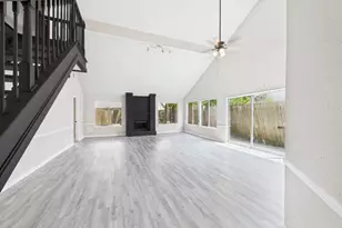 3243 S Greenpark Dr, Houston, TX 77082 - Photo 5