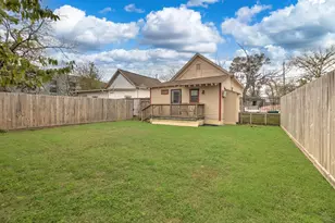 515 Bishop St, Houston, TX 77009 - Photo 15