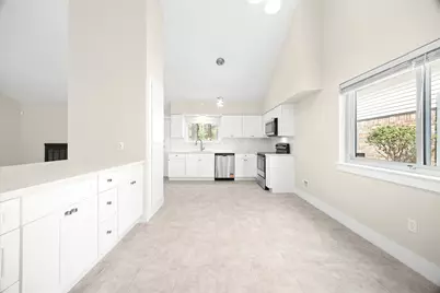 8031 Zimmermann Drive, Houston, TX 77088 - Photo 17