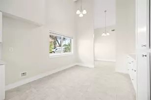 8031 Zimmermann Dr, Houston, TX 77088 - Photo 15