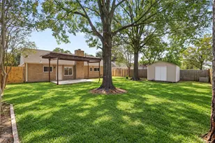 8031 Zimmermann Dr, Houston, TX 77088 - Photo 5