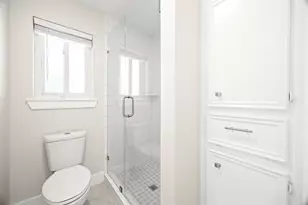 8031 Zimmermann Dr, Houston, TX 77088 - Photo 29