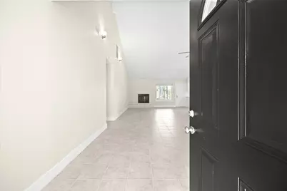 8031 Zimmermann Drive, Houston, TX 77088 - Photo 7