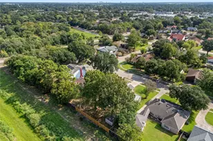 8031 Zimmermann Dr, Houston, TX 77088 - Photo 35