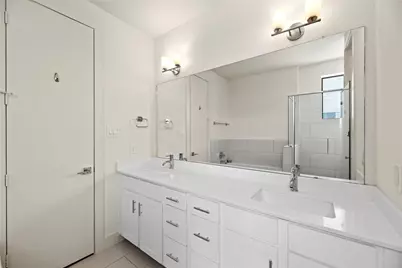 9611 Marlive Lane #D, Houston, TX 77025 - Photo 27