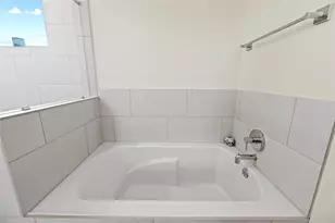 9611 Marlive Ln, Houston, TX 77025 - Photo 25