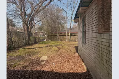 3747 Dreyfus Street, Houston, TX 77021 - Photo 5