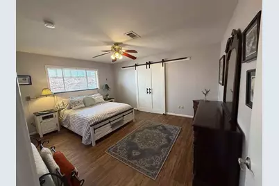 8211 Braes Meadow Drive, Houston, TX 77071 - Photo 23