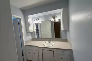 8211 Braes Meadow Dr, Houston, TX 77071 - Photo 21