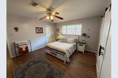 8211 Braes Meadow Drive, Houston, TX 77071 - Photo 25