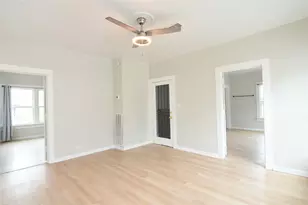 615 Pacific St, Houston, TX 77006 - Photo 3