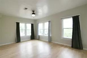 615 Pacific St, Houston, TX 77006 - Photo 9