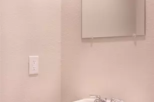 15607 Buffalo Mdw Ct, Houston, TX 77090 - Photo 9