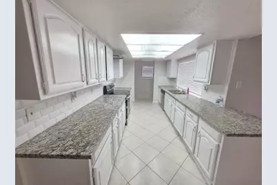 15630 Camino Del Sol Drive, Houston, TX 77083 - Photo 7