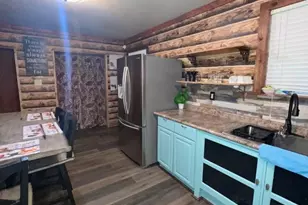 327 3rd St, San Leon, TX 77539 - Photo 7