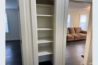 708 Lavaca Street, Yoakum, TX 77995 - Photo 9